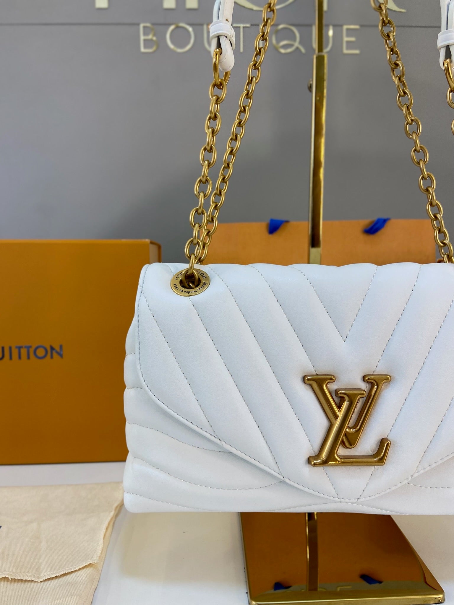 Bolsa com Corrente New Wave GM | Lv