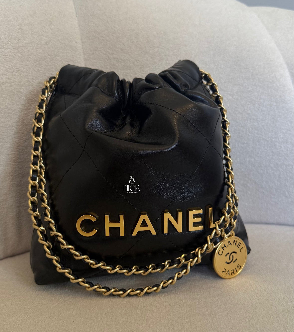 CHANEL 22 MINI – Nick Boutique