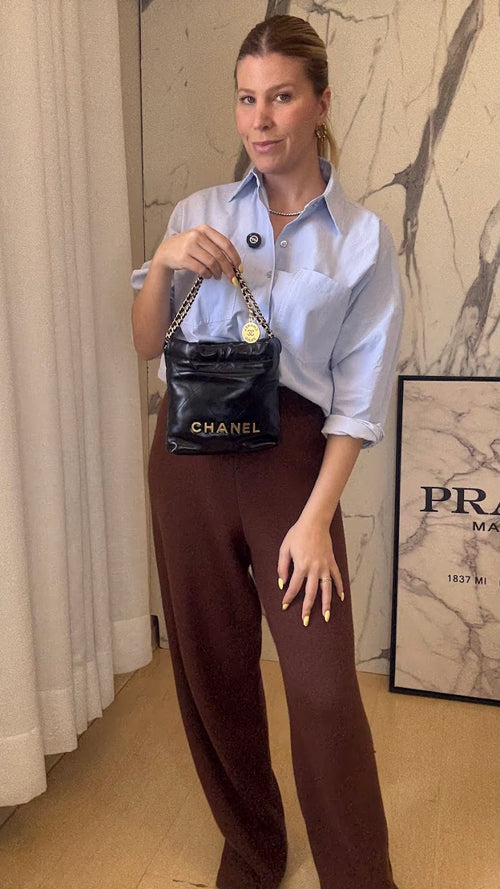 CHANEL 22 MINI
