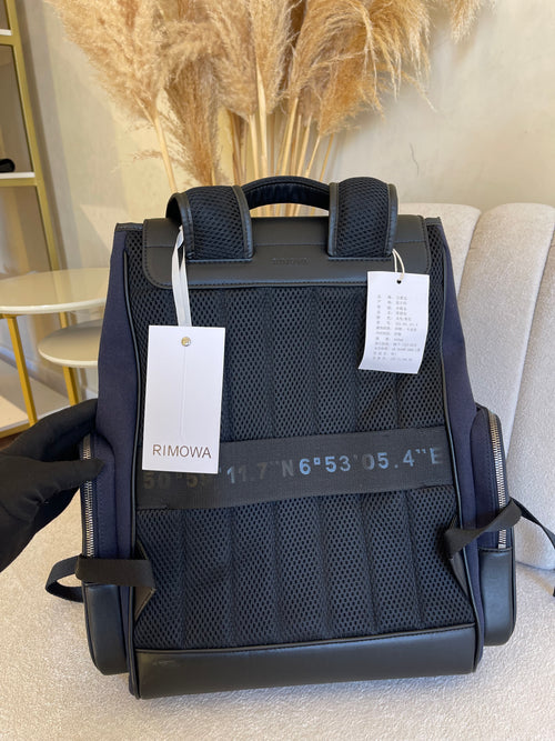 Mochila Never Still Flap Backpack Large da RIMOWA