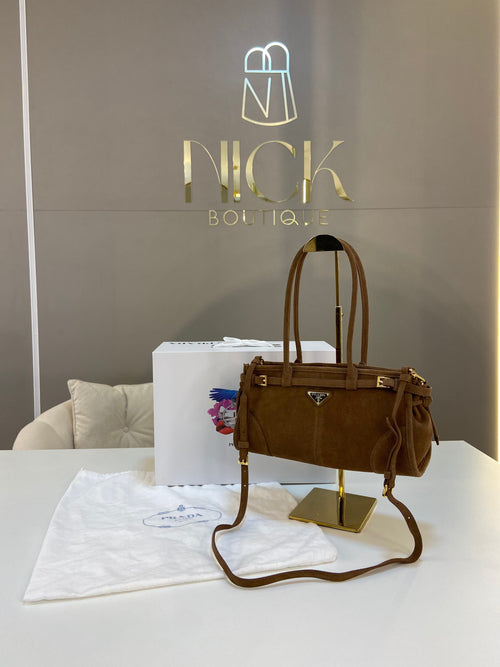 Prada Baguete de Camurça