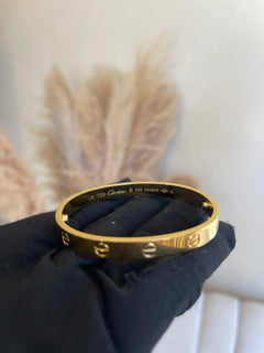 Bracelete Cartier banhado a ouro