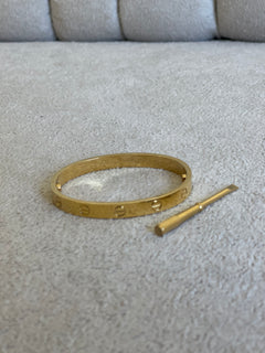 Bracelete Cartier banhado a ouro