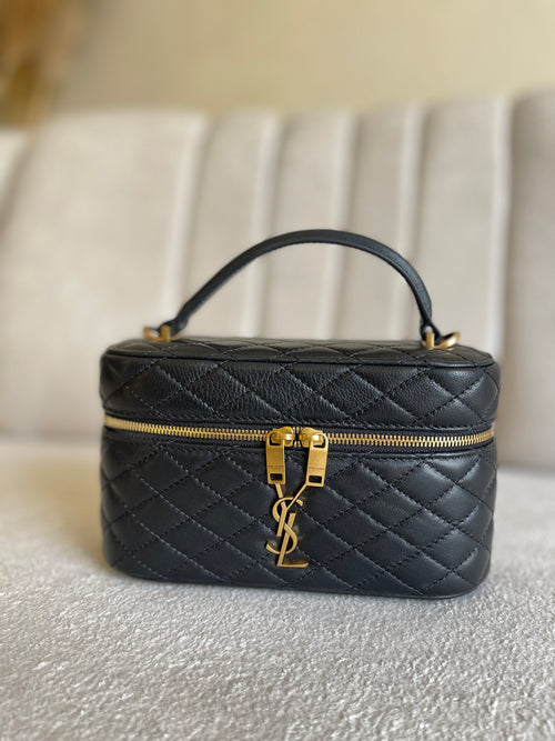 Saint Laurent Gaby em couro de cordeiro preto