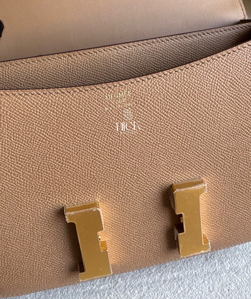 Hermès Constance 22