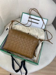 BOTTEGA VENETA SMALL LOOP CAMERA