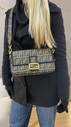 FENDI BAGUETE JACQUARD FF