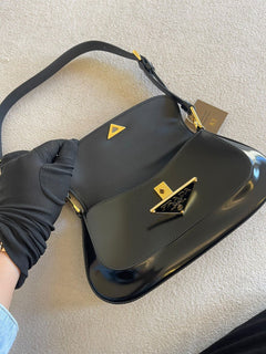 PRADA RE-EDITION ENVERNIZADO